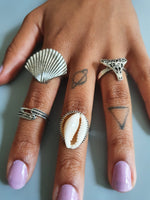 Load image into Gallery viewer, 4 Antique Silver Shell Ring Stack Set
